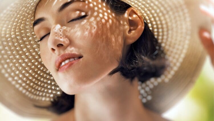 How To Treat Melasma: The Complete Melasma Care Guide Ebook